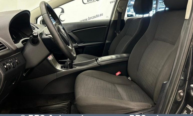 Toyota Avensis 2.0 D-4D 2010 full