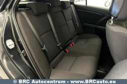 Toyota Avensis 2.0 D-4D 2010 full