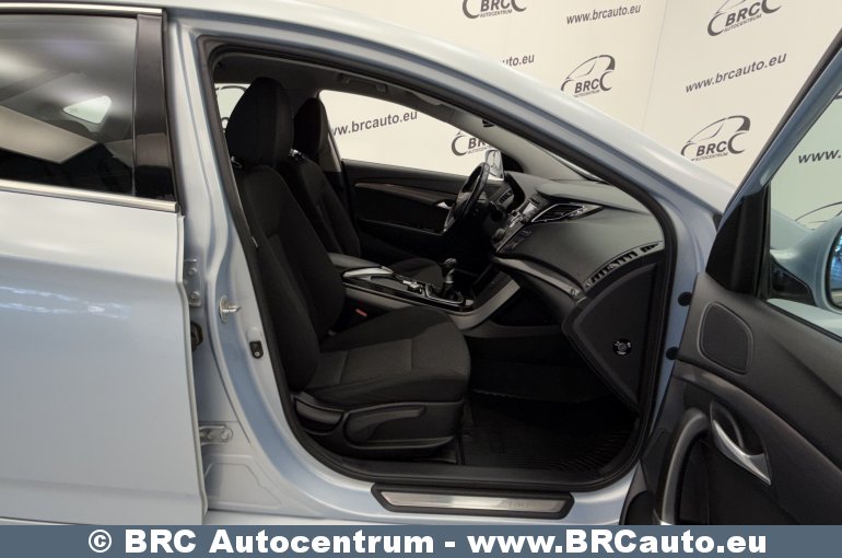 Hyundai i40 1.6 GDi Blue Drive 2014