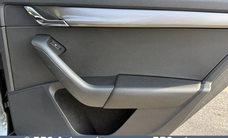 Skoda Octavia 1.6 TDI Automatas 2019 full