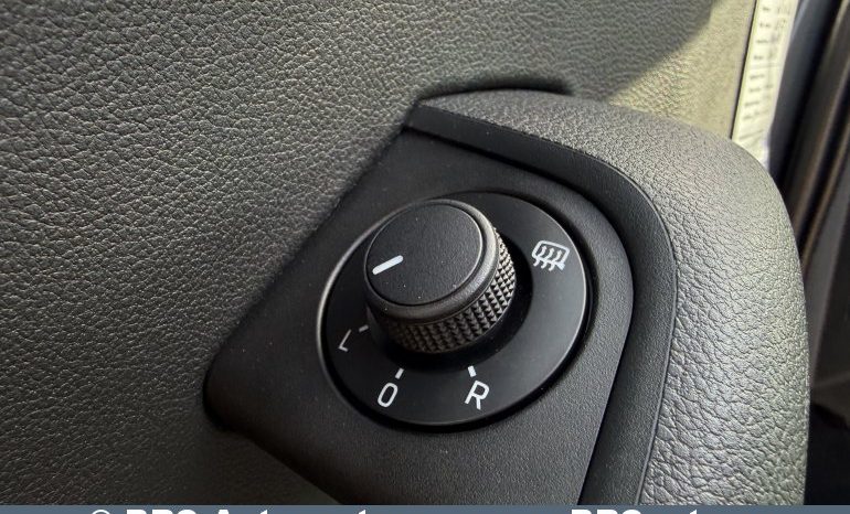 Skoda Octavia 1.6 TDI Automatas 2019 full