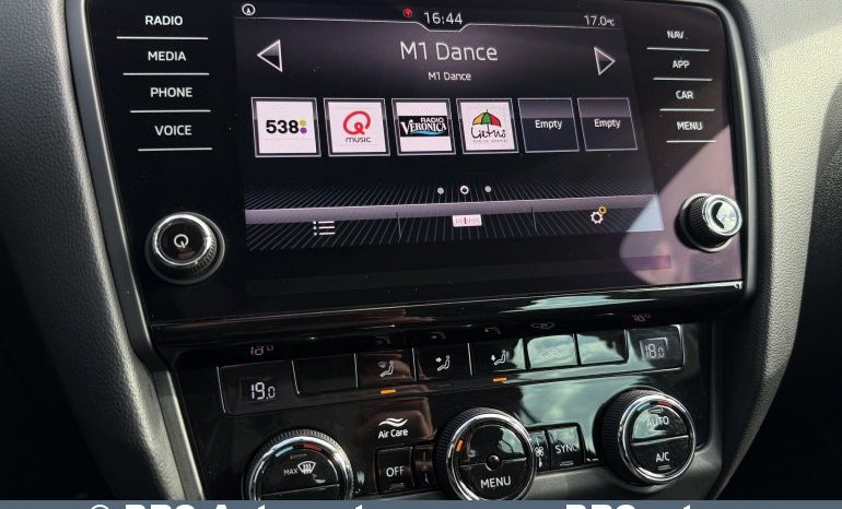 Skoda Octavia 1.6 TDI Automatas 2019 full