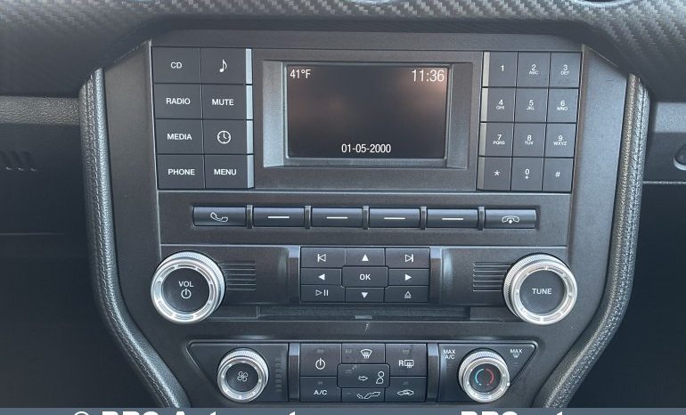 Ford Mustang 3.7 V6 Automatas 2017 full