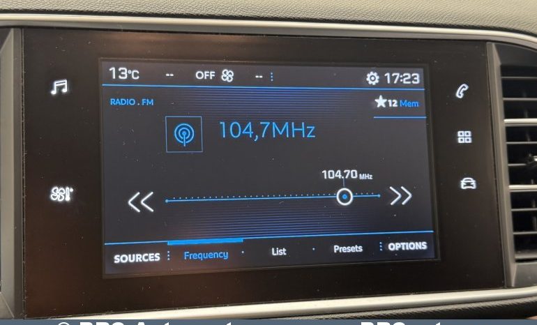 Peugeot 308 1.6 BlueHDi Automatas 2018 full