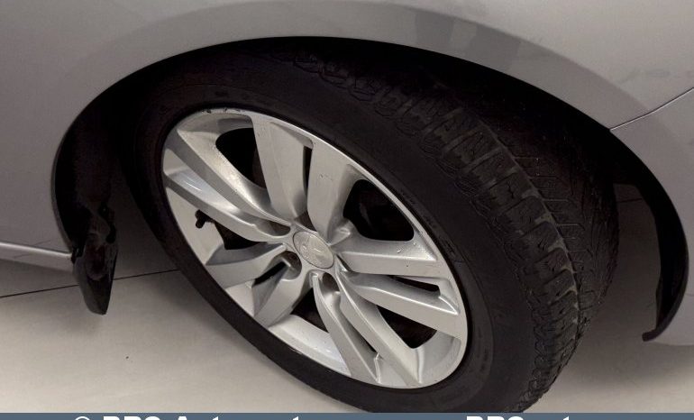 Peugeot 308 1.6 BlueHDi Automatas 2018 full