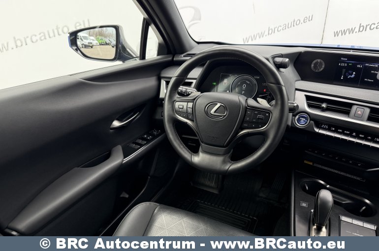 Lexus UX300e 72.8kWh Automatas 2022