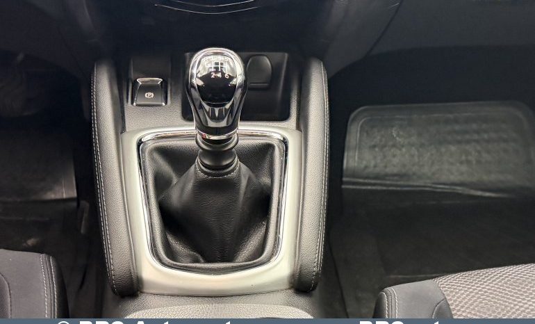 Nissan Qashqai 1.5 dCi 2014 full