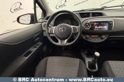 Toyota Yaris 1.3 VVT-i 2013 full