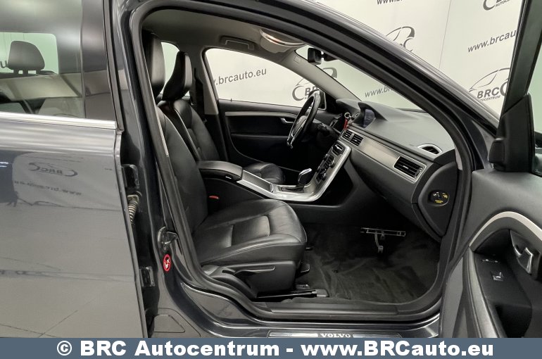 Volvo V70 D2 Drive Automatas 2012
