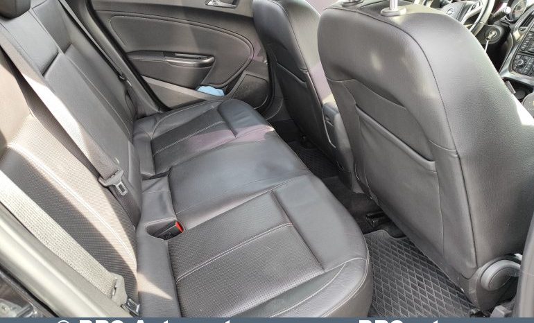 Opel Astra 1.7 CDTI 2010 full