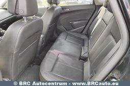 Opel Astra 1.7 CDTI 2010 full