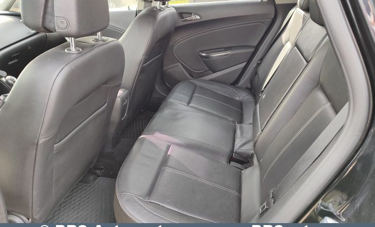 Opel Astra 1.7 CDTI 2010 full