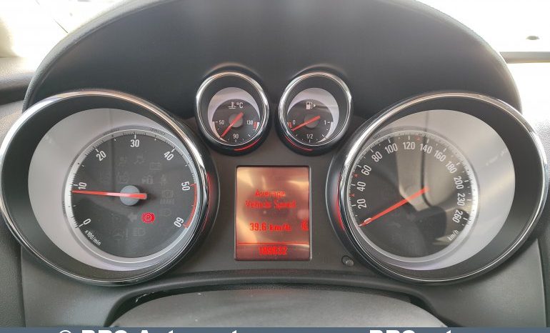 Opel Astra 1.7 CDTI 2010 full