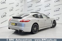 Porsche Panamera 4S Automatas 2011