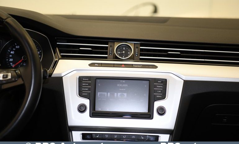Volkswagen Passat 2.0 TDI Bluemotion Variant Automatas 2015 full