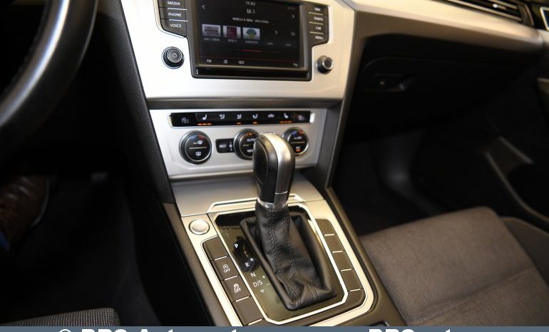 Volkswagen Passat 2.0 TDI Bluemotion Variant Automatas 2015 full