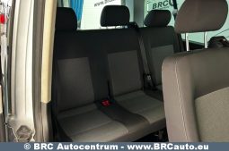 Volkswagen Caravelle 2.0 TDI 2015 full