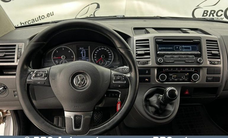 Volkswagen Caravelle 2.0 TDI 2015 full