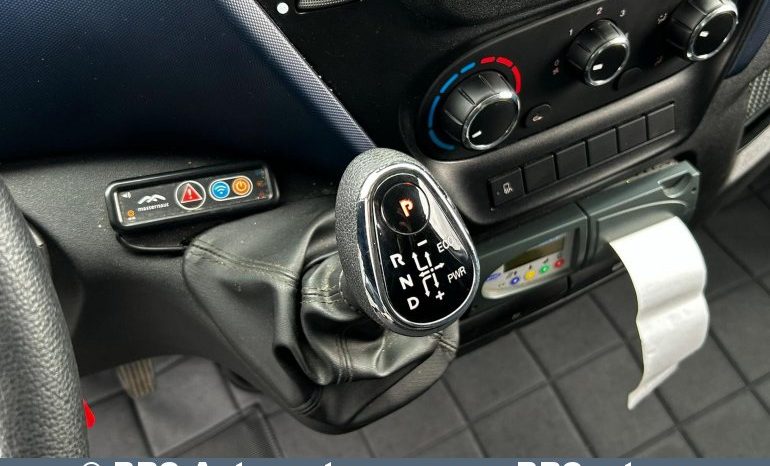Iveco Daily 35C14 2.3d ŠALDYTUVAS SU LIFTU Automatas 2018 full