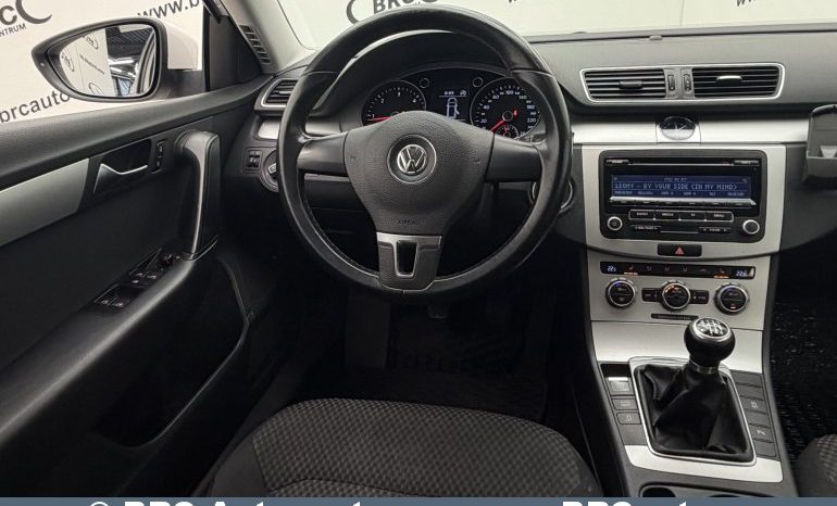 Volkswagen Passat Variant 1.6TDI Bluemotion 2012 full