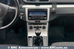 Volkswagen Passat Variant 1.6TDI Bluemotion 2012 full