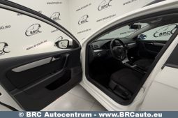 Volkswagen Passat Variant 1.6TDI Bluemotion 2012 full