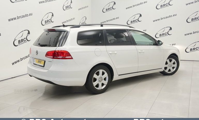 Volkswagen Passat Variant 1.6TDI Bluemotion 2012 full