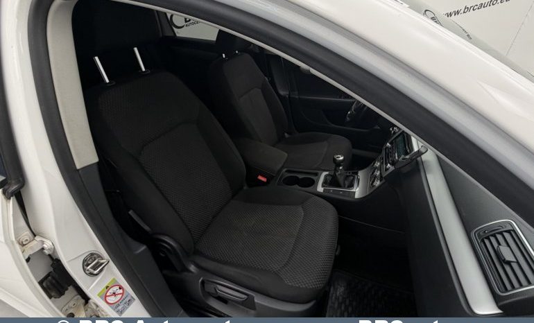 Volkswagen Passat Variant 1.6TDI Bluemotion 2012 full