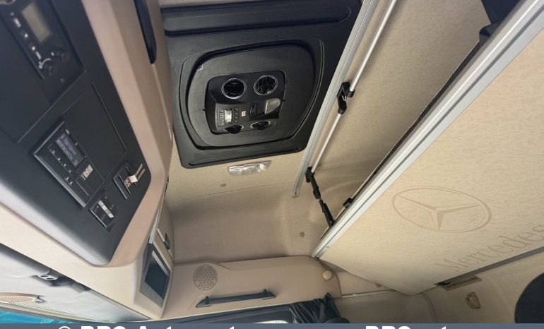 Mercedes-Benz Actros  2016 full