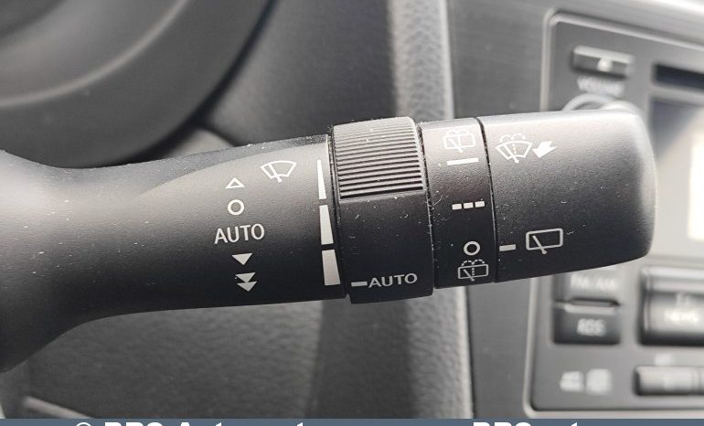Subaru Forester 2.0 AWD 2013 full