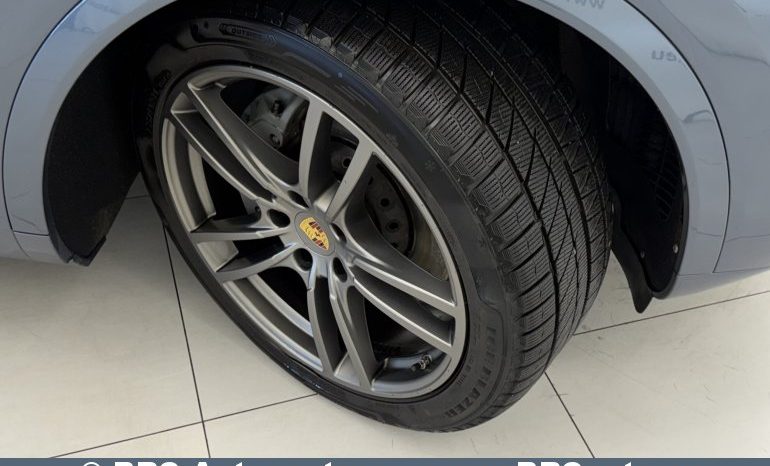Porsche Cayenne S Automatas 2017 full
