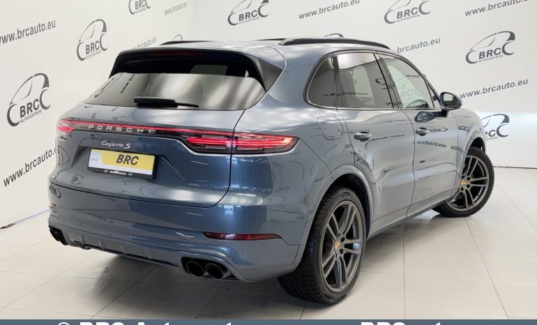 Porsche Cayenne S Automatas 2017 full