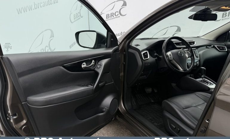 Nissan Qashqai 1.2 DiG-T Automatas 2016 full