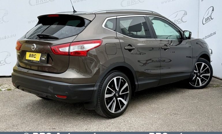 Nissan Qashqai 1.2 DiG-T Automatas 2016 full