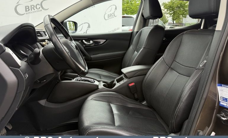 Nissan Qashqai 1.2 DiG-T Automatas 2016 full