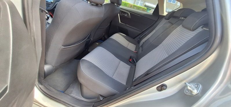 Toyota Auris 2017 full