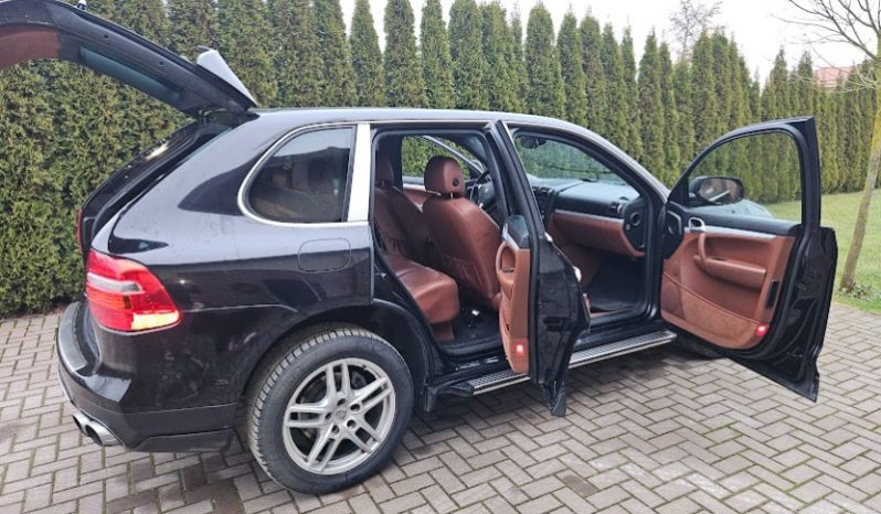 Porsche Cayenne 2009 full