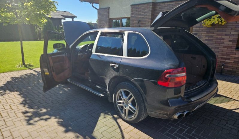 Porsche Cayenne 2009 full