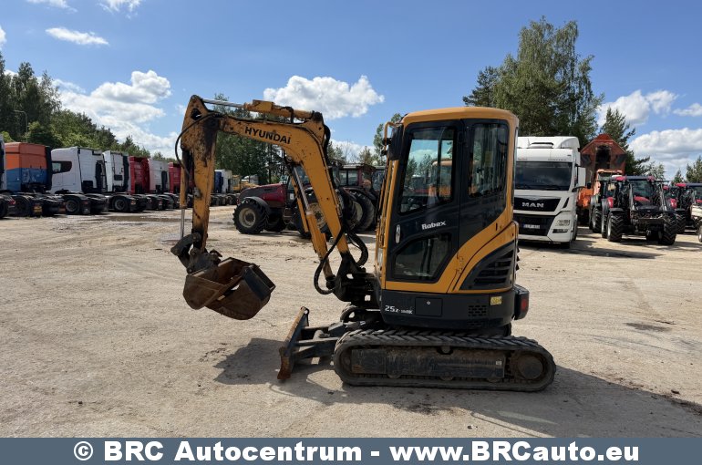 Hyundai R25Z-9AK !garantija! 2023