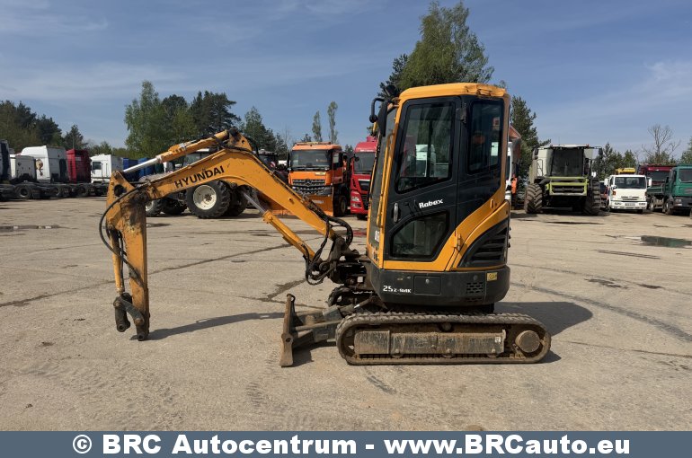 Hyundai R25Z-9AK  2023