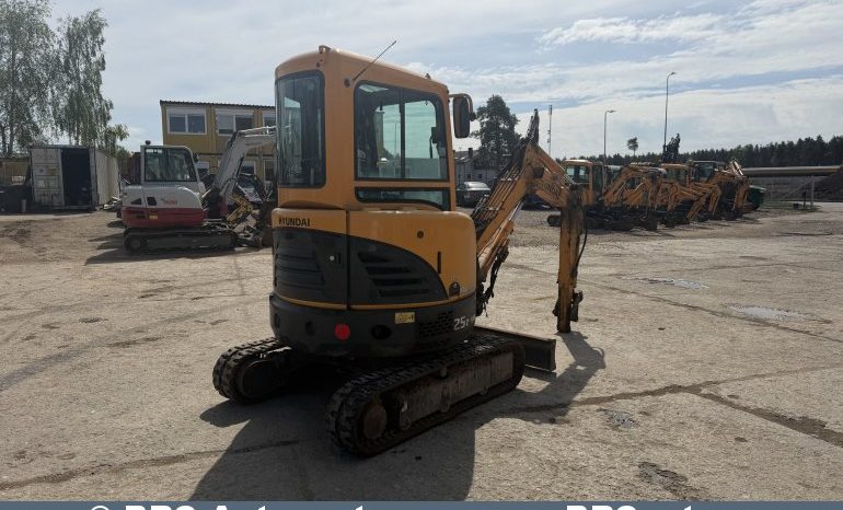 Hyundai R25Z-9AK  2023 full