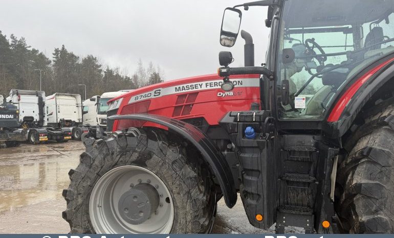 Massey Ferguson S 8740  2023 full