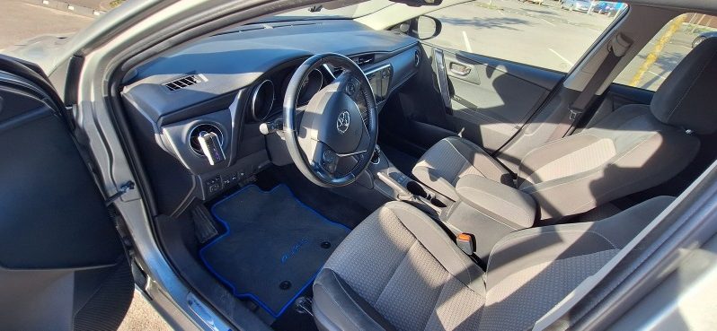 Toyota Auris 2017 full