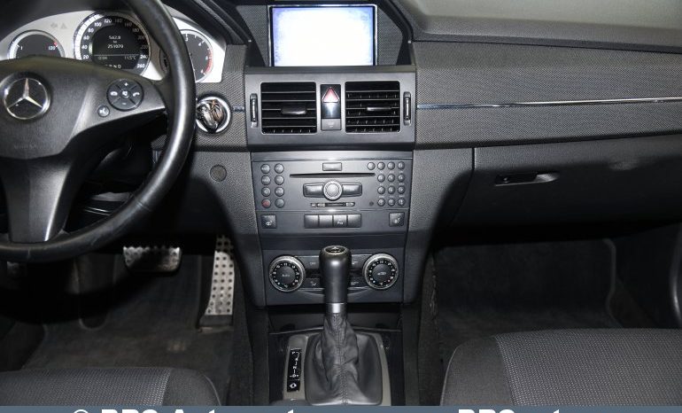 
								Mercedes-Benz GLK 220 4Matic BlueEFFICIENCY Automatas 2009 full									