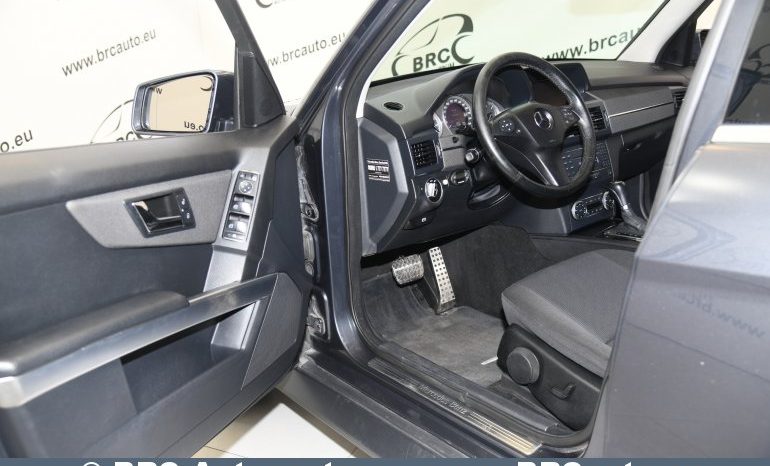 
								Mercedes-Benz GLK 220 4Matic BlueEFFICIENCY Automatas 2009 full									