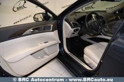 
										Lincoln MKZ 2.0T AWD Automatas 2017 full									