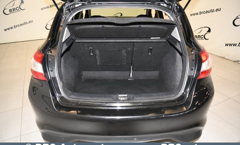 
								Nissan Pulsar 1.2 DiG-T Acenta Automatas 2015 full									