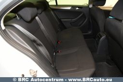 
										Volkswagen Jetta TSI Bluemotion Automatas 2016 full									
