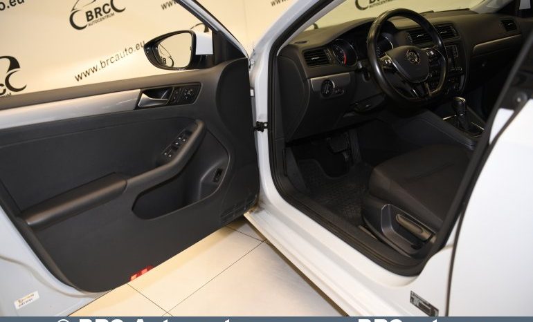 
								Volkswagen Jetta TSI Bluemotion Automatas 2016 full									