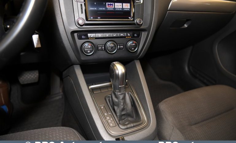 
								Volkswagen Jetta TSI Bluemotion Automatas 2016 full									